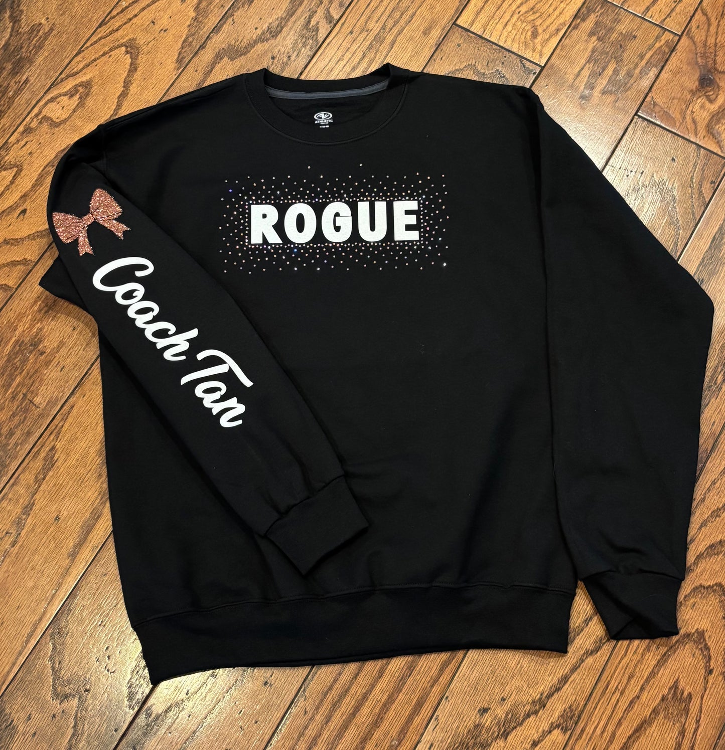 Crewneck Rhinestone & Vinyl design